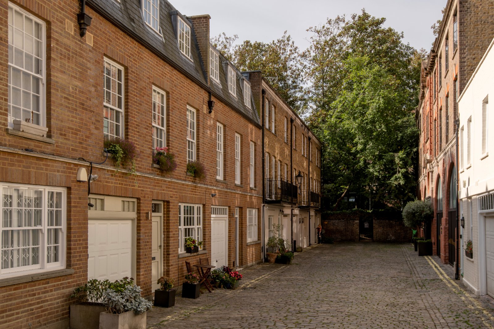 Beautiful mews house in a London street