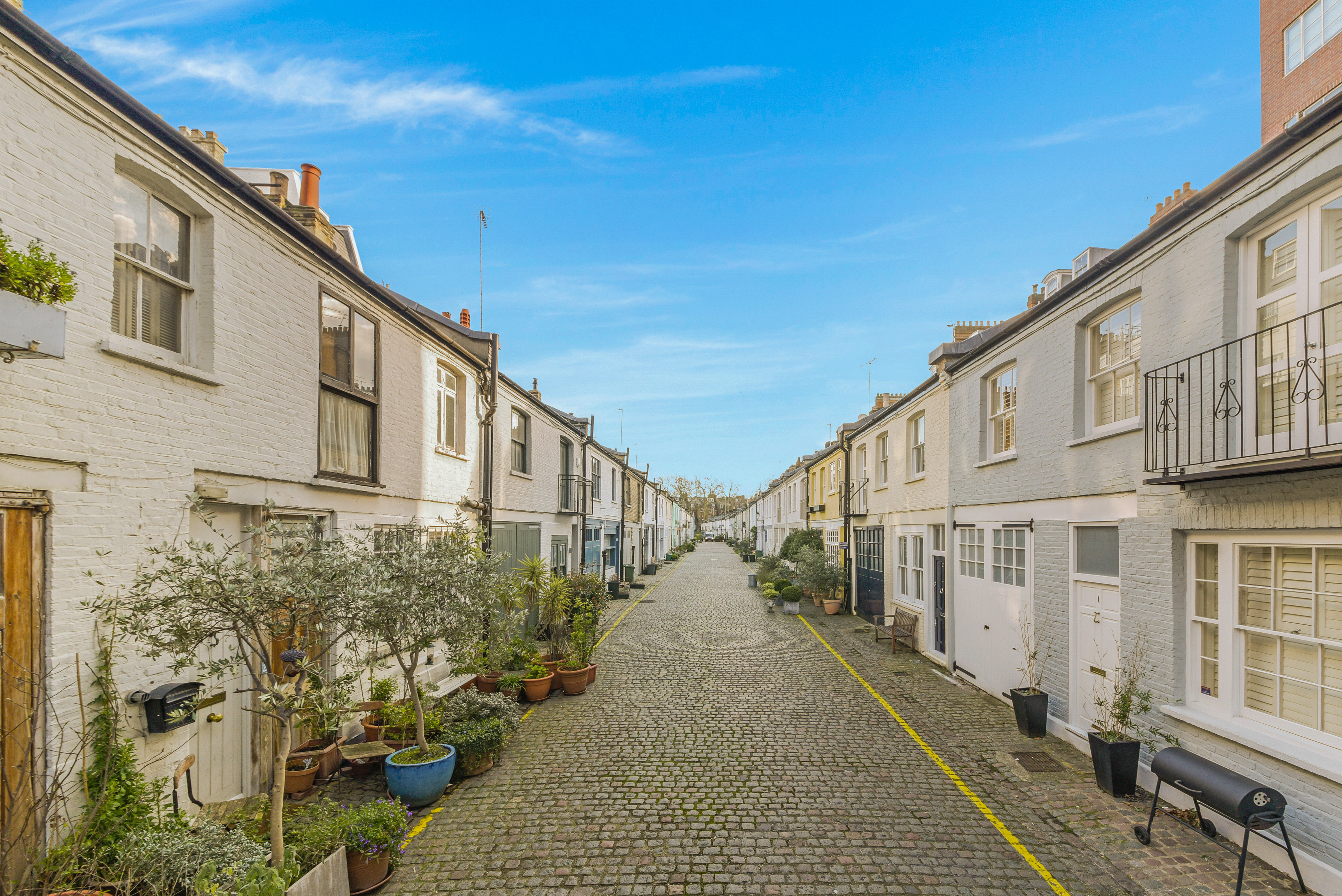 Make Sure You Visit Cranley Mews, And Admire The Pretty Mews Houses That Line This Stunning Mews Street