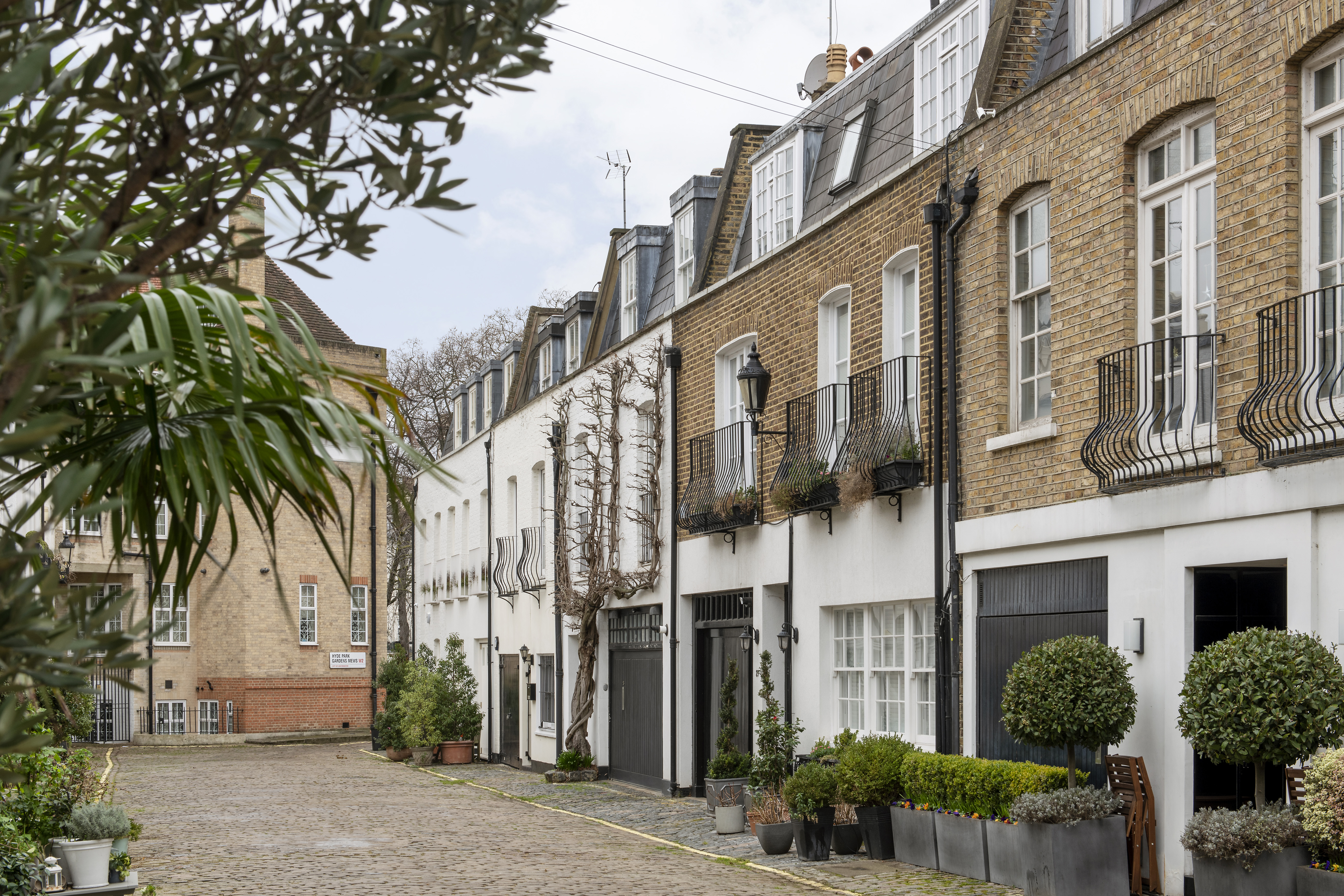 This Beautiful Mews Offers Stunning Exteriors To Pass And Admire