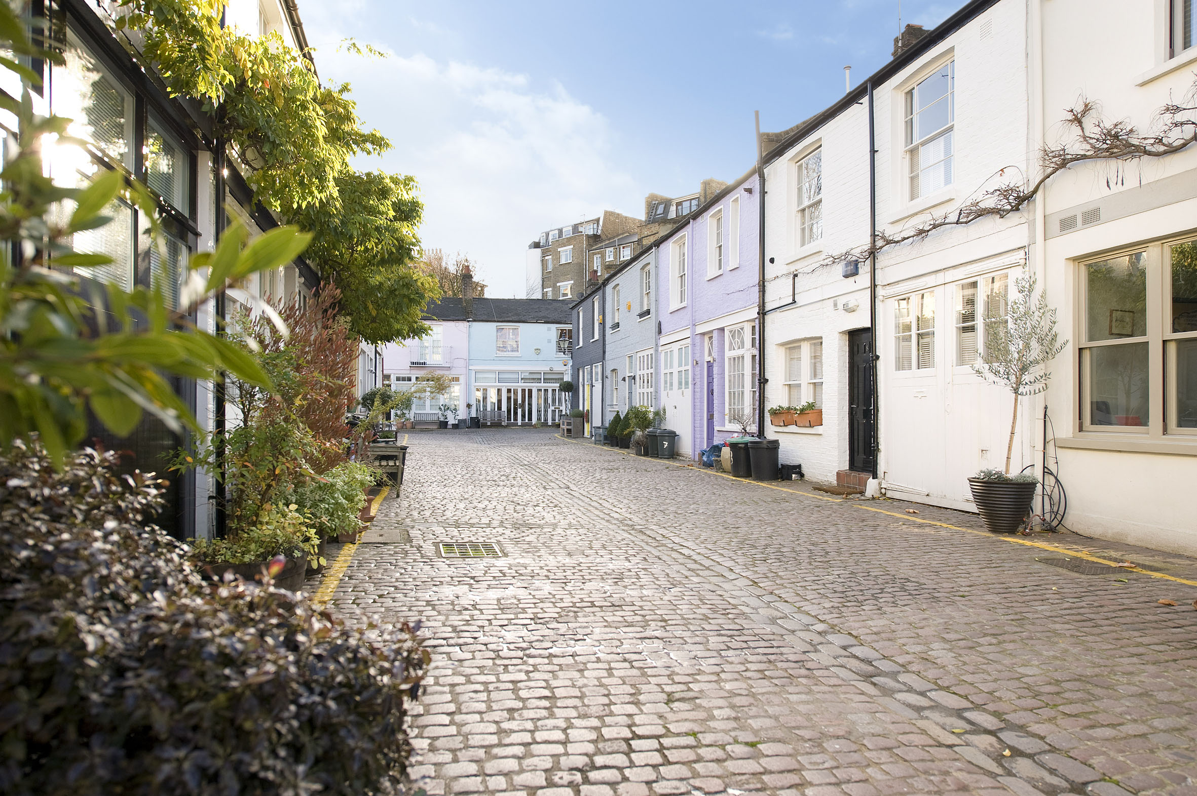 Beautiful Mews To Explore Near To Green Parks Of London