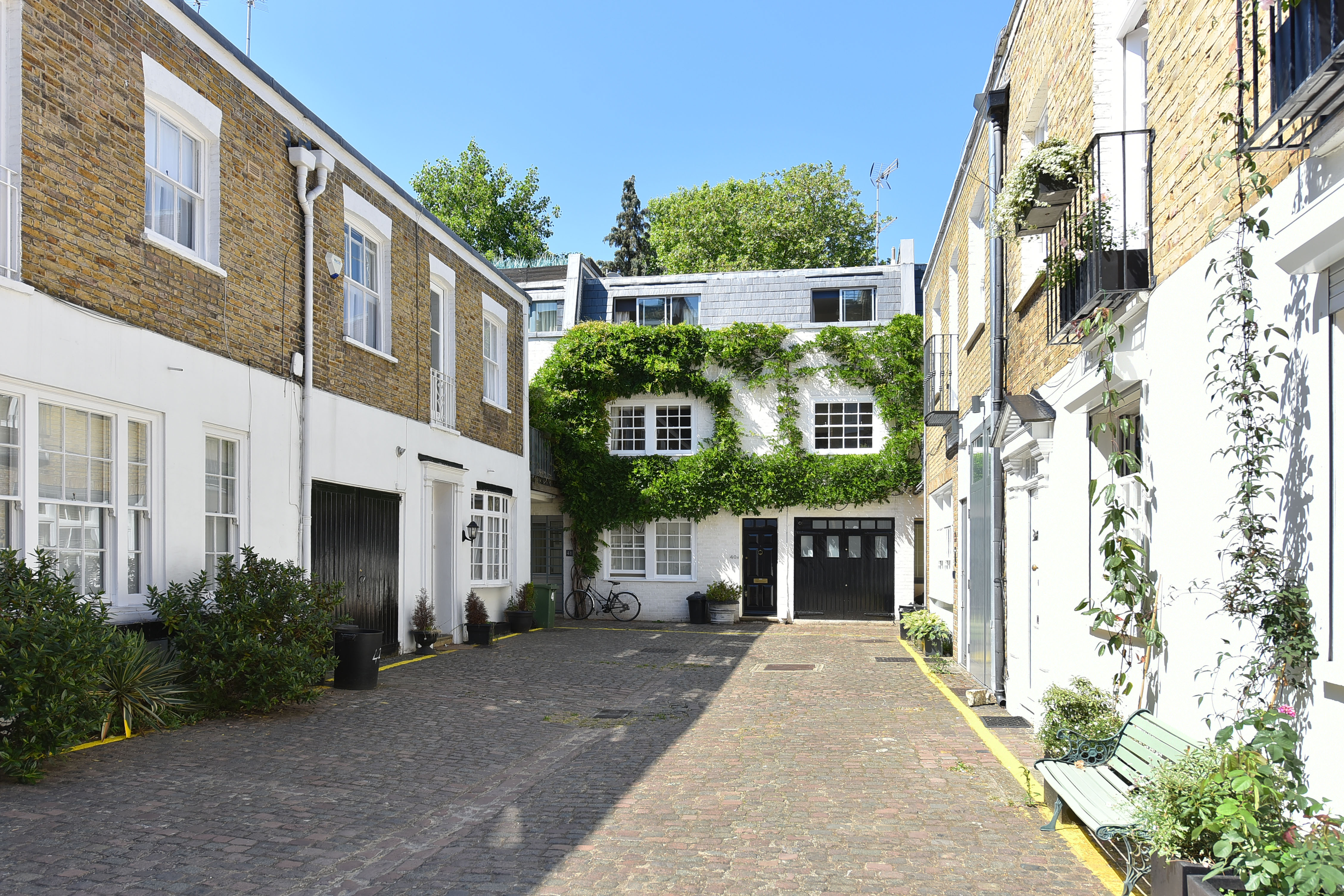 This Mews Street Is Close To The Green Parks Of London