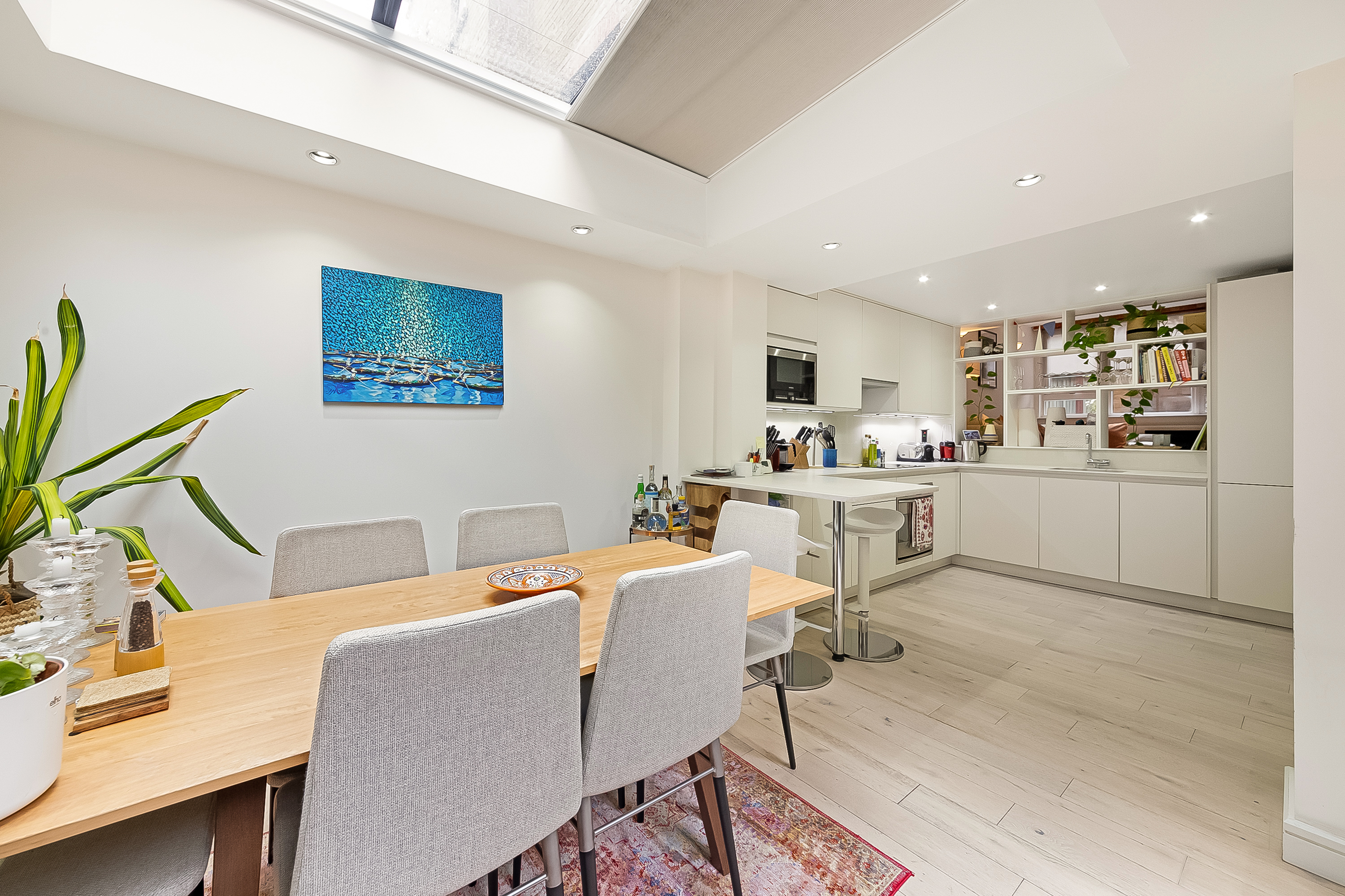 Open Plan Living In This Mews Property To Rent In Marylebone, London