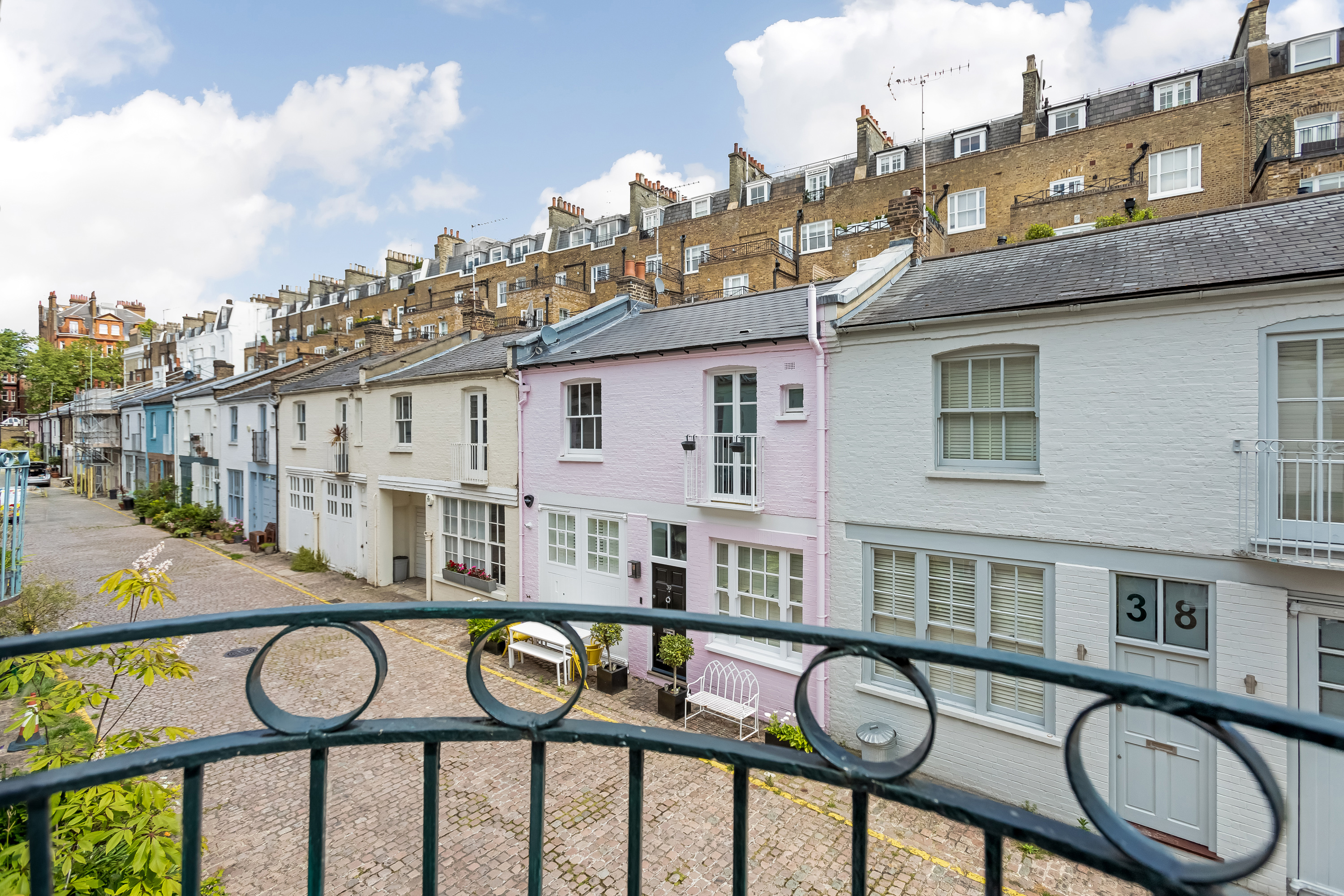 This Mews House In South Kensington Has A Beautiful Balcony