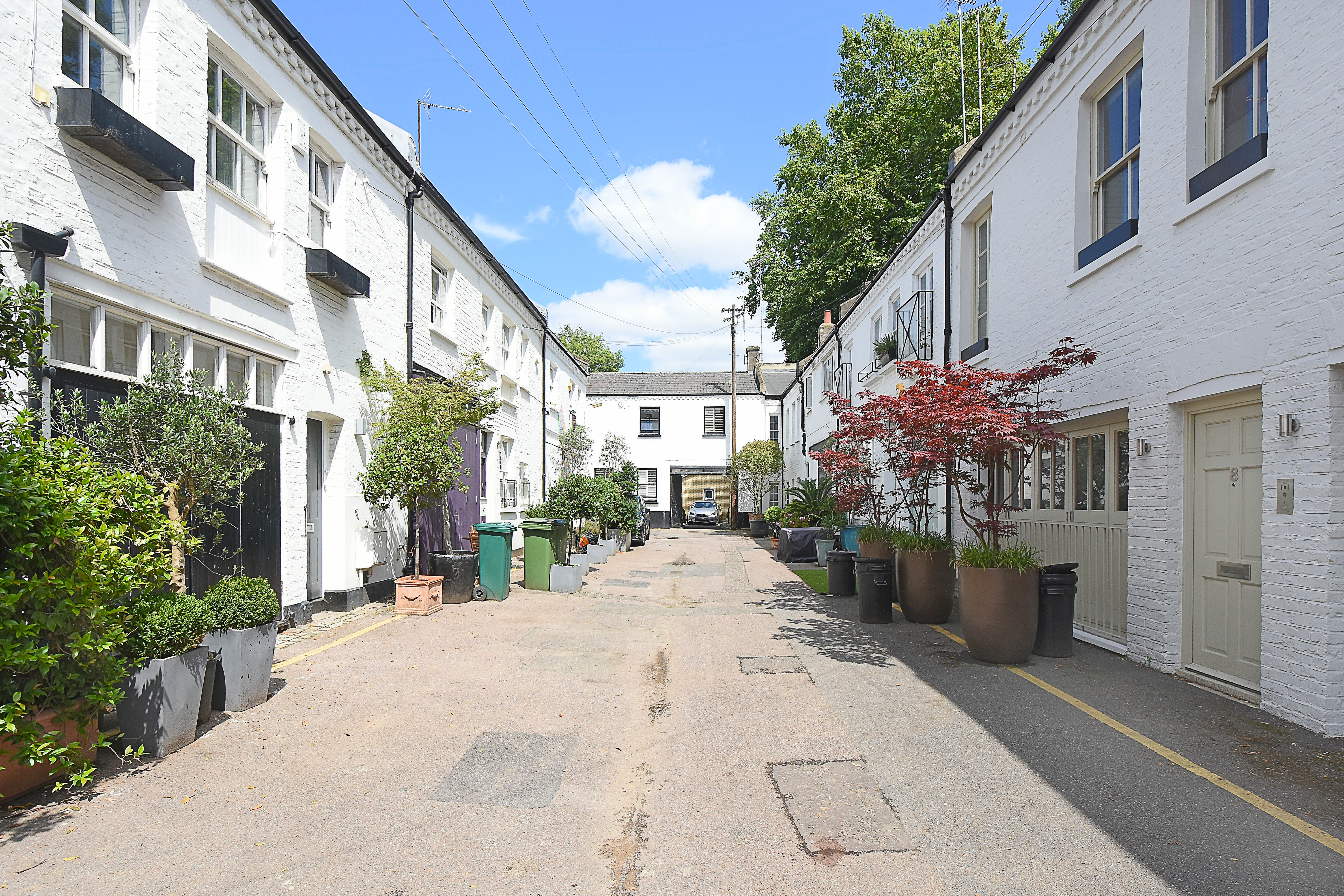 A Pretty Mews In London With Record Studios